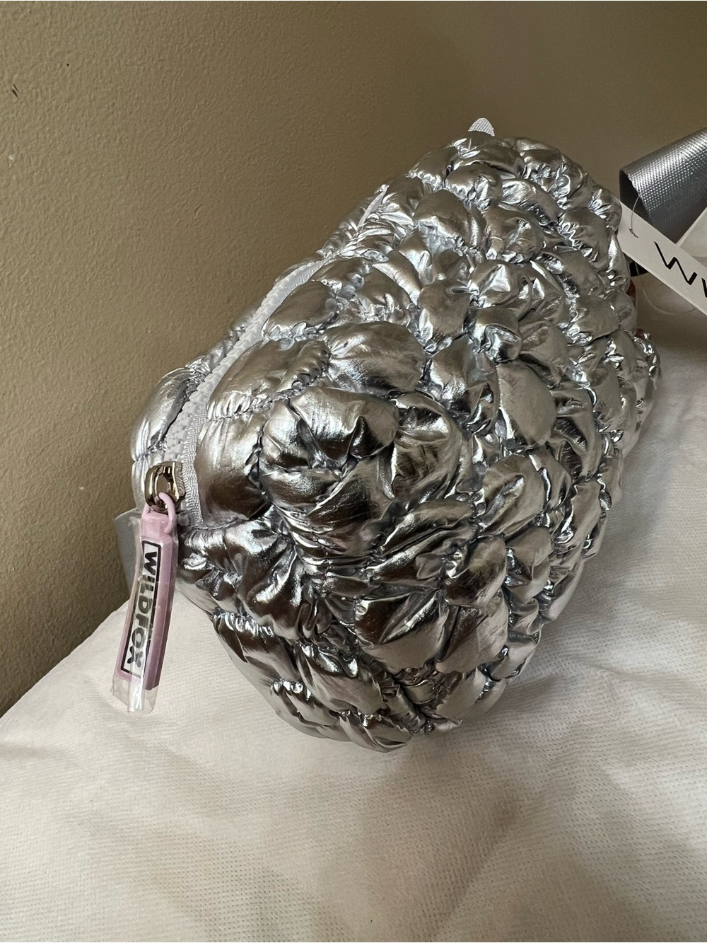 Wildfox Metallic Silver Floral Quilted Beltbag / Crossbody NWT - Picture 6 of 10